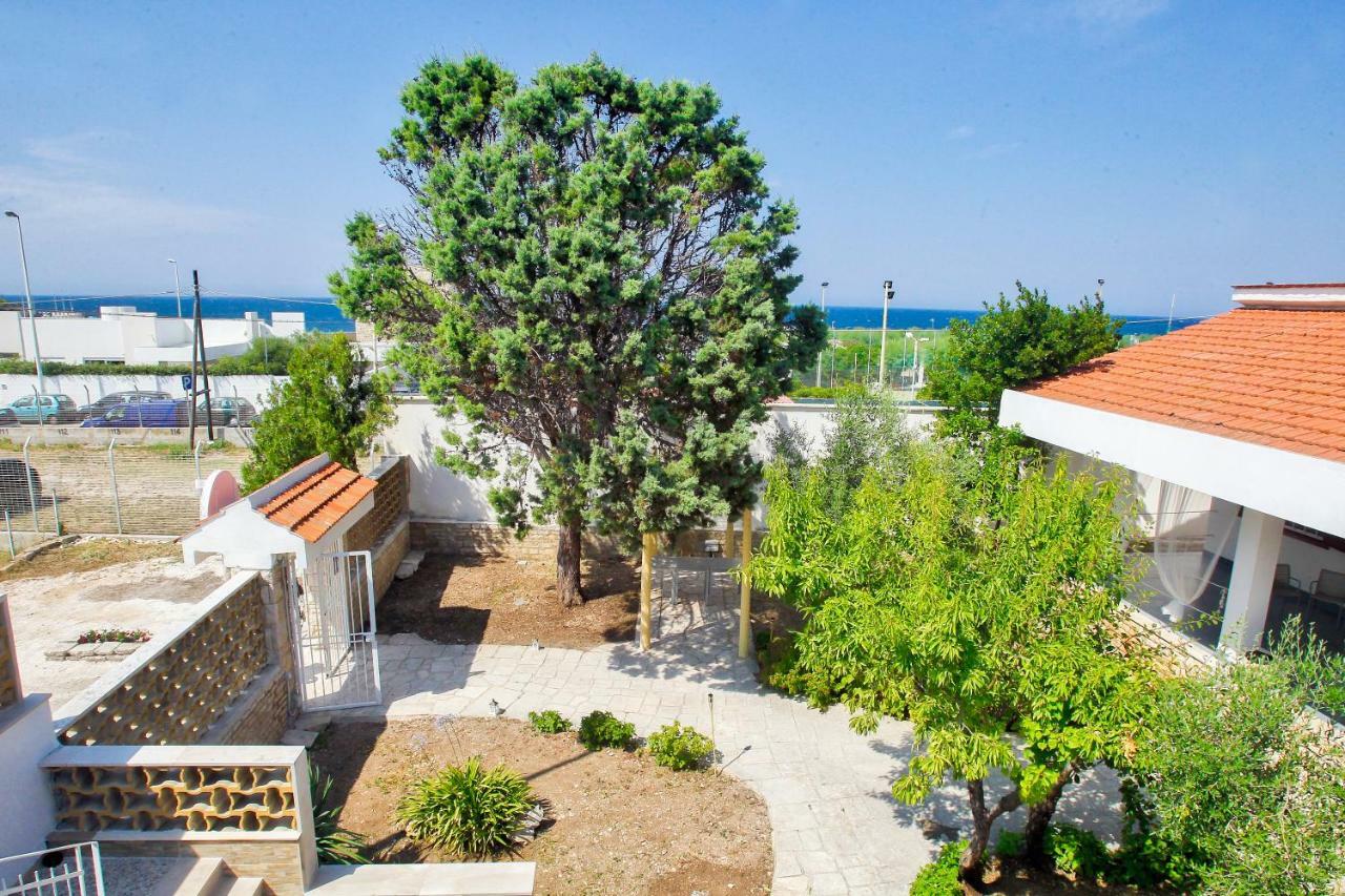 B&B Villa Al Mare Giovinazzo Exterior photo
